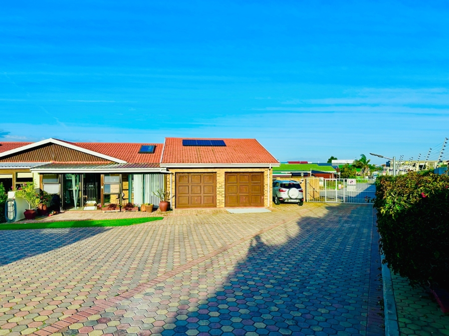 2 Bedroom Property for Sale in Fonteine Park Western Cape
